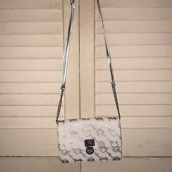 Purse - Picture 2 of 2